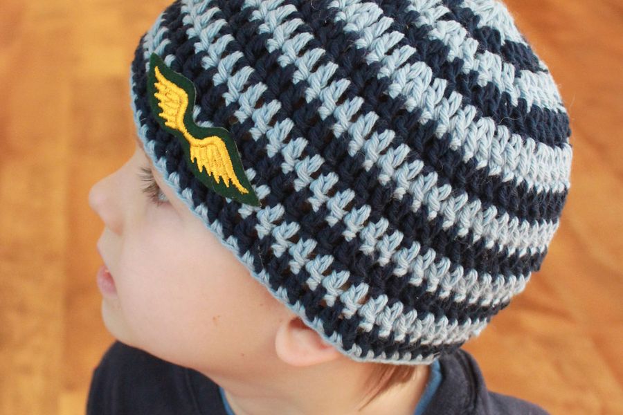 Bonnet enfant rayé en gros — grossiste accessoires hiver enfant